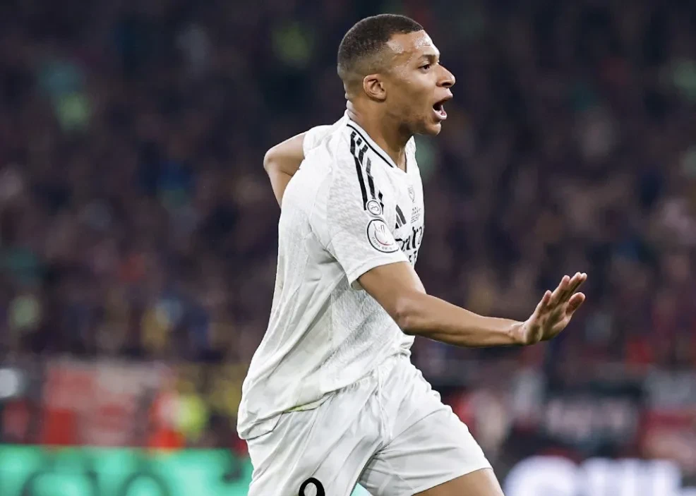 好玩的手机游戏大全- 阿森纳带队取胜！，姆巴佩重要时刻领先优势明显气势如虹延续